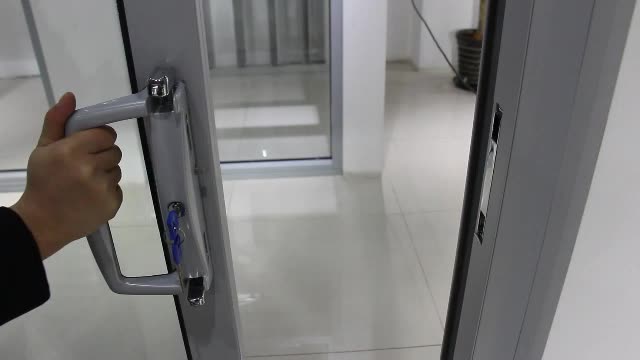 Superhouse USA standard triple sliding glass doors with German lock