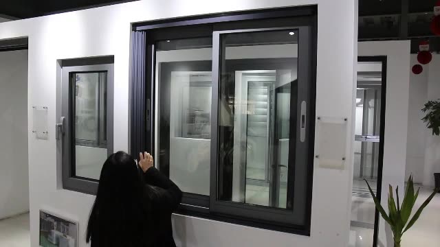Superwu Newest design frame aluminium windows standard sliding window dimensions tempered glass panels for house